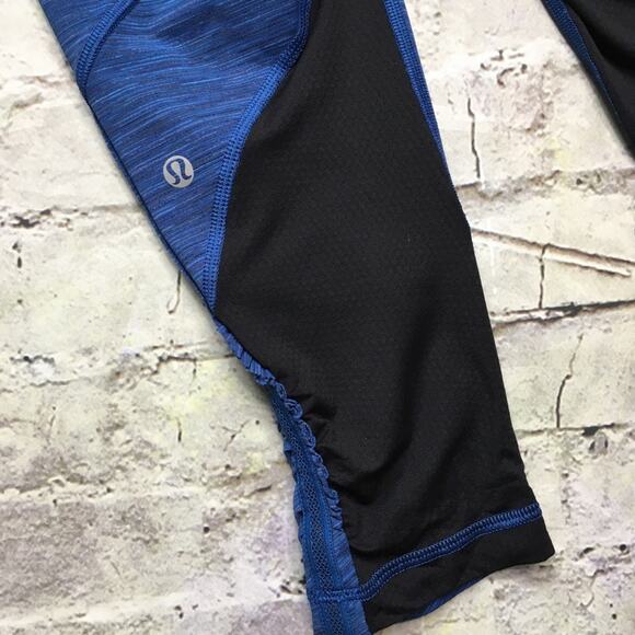 Lululemon Run: For Your Life Crop in Wee Are From Space Limitless Blue Black - Picture 6 of 7